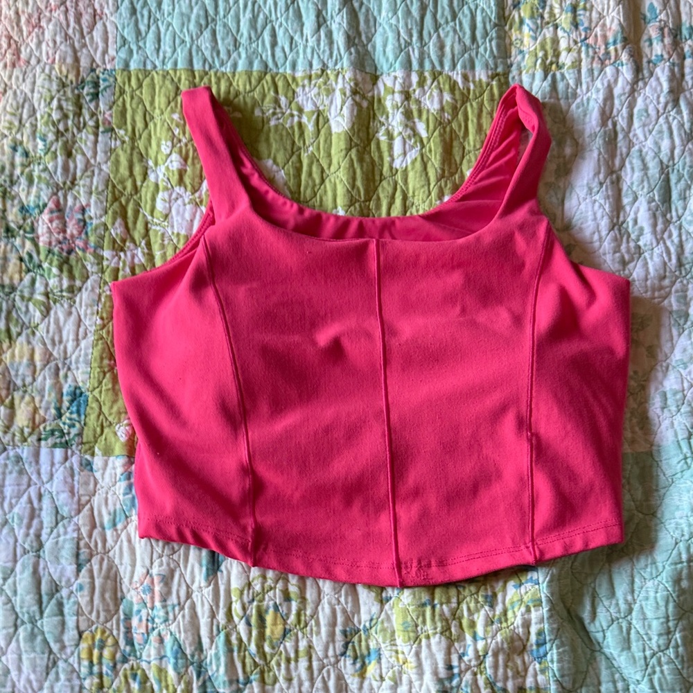 Women’s Pink Square Workout Crop Top
